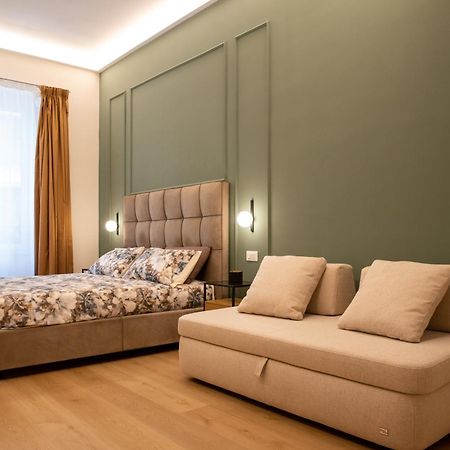 Suite 33 Napoli Bagian luar foto