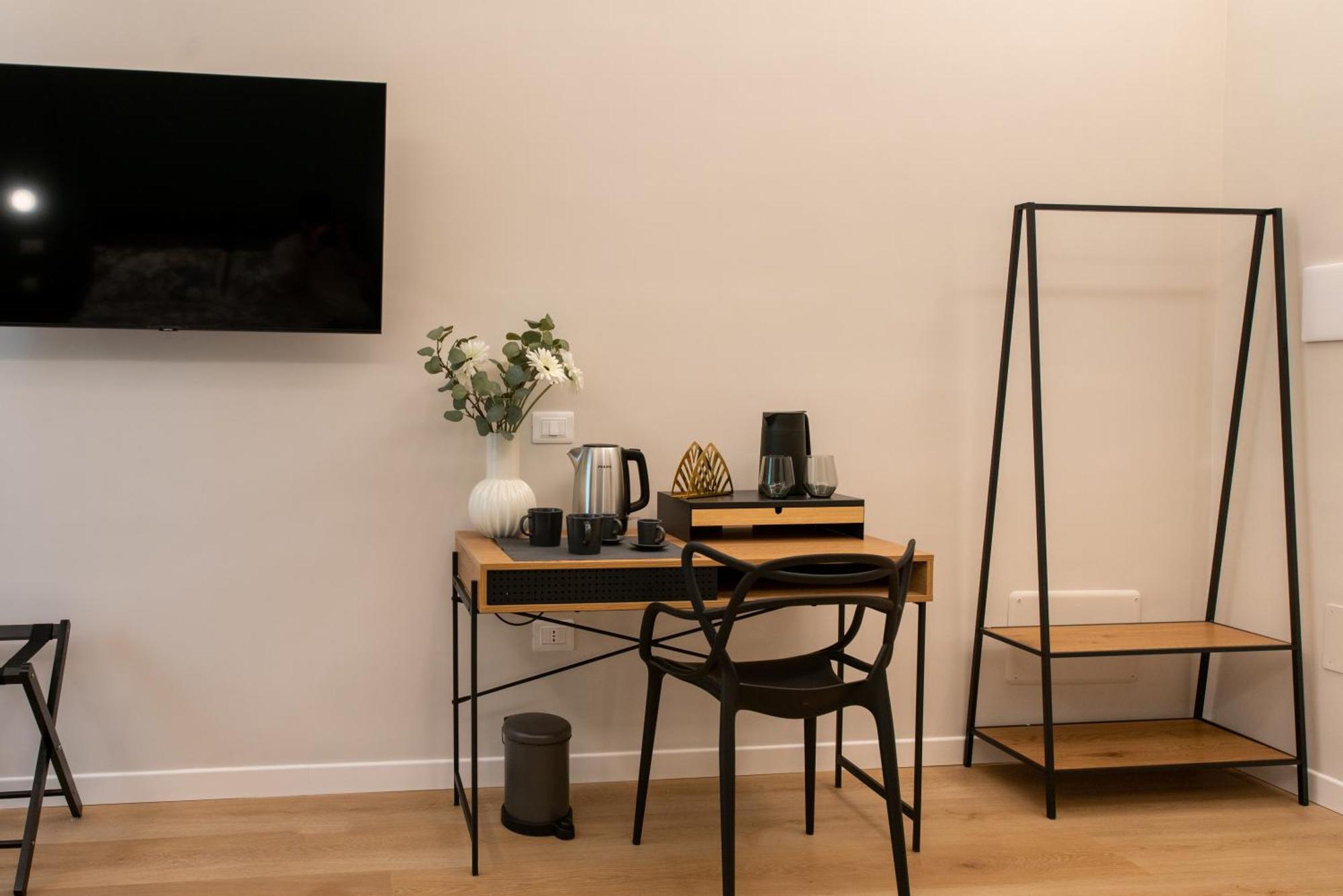 Suite 33 Napoli Bagian luar foto