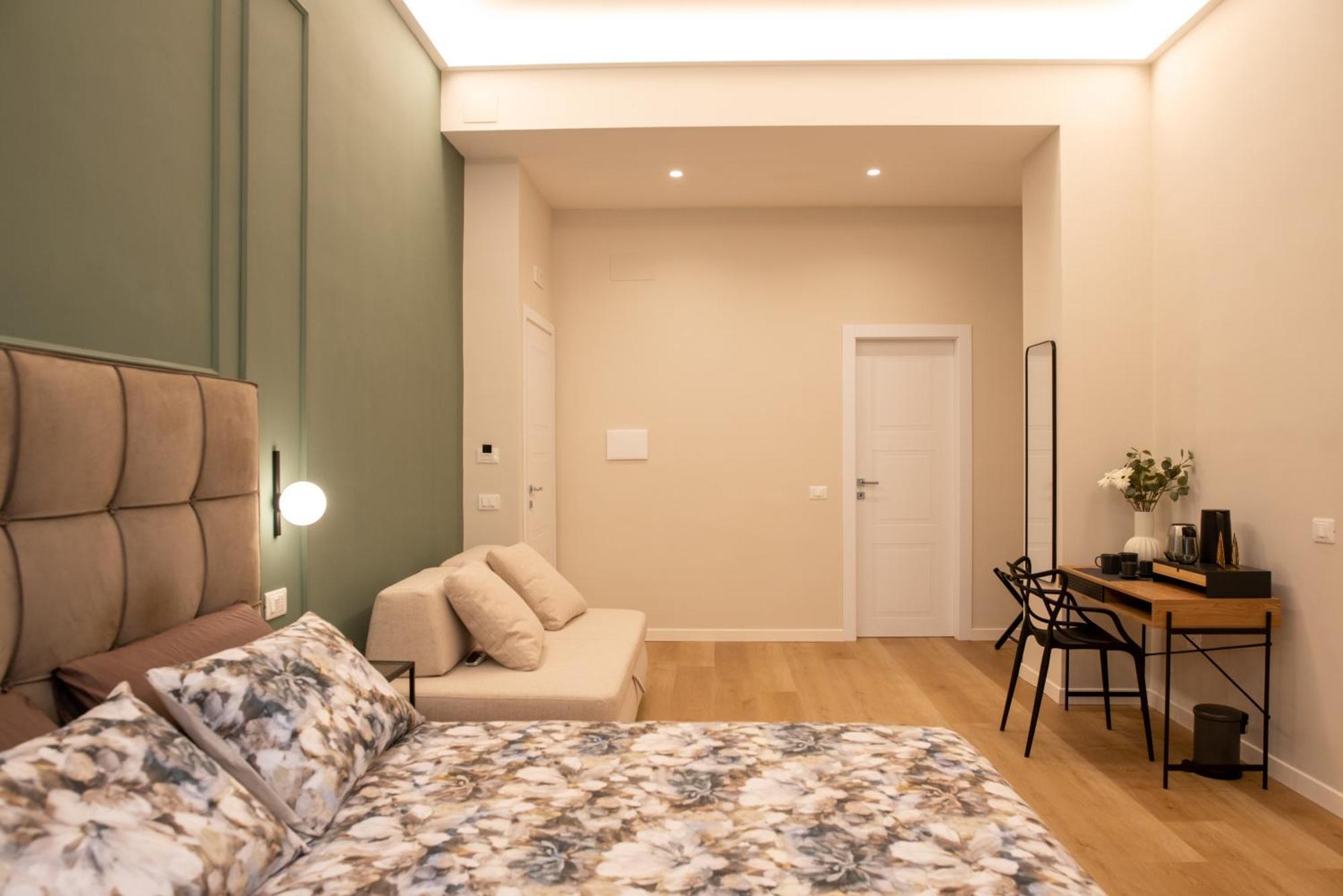 Suite 33 Napoli Bagian luar foto